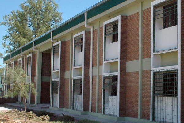 La directora de una escuela fue agredida por la madre de un estudiante