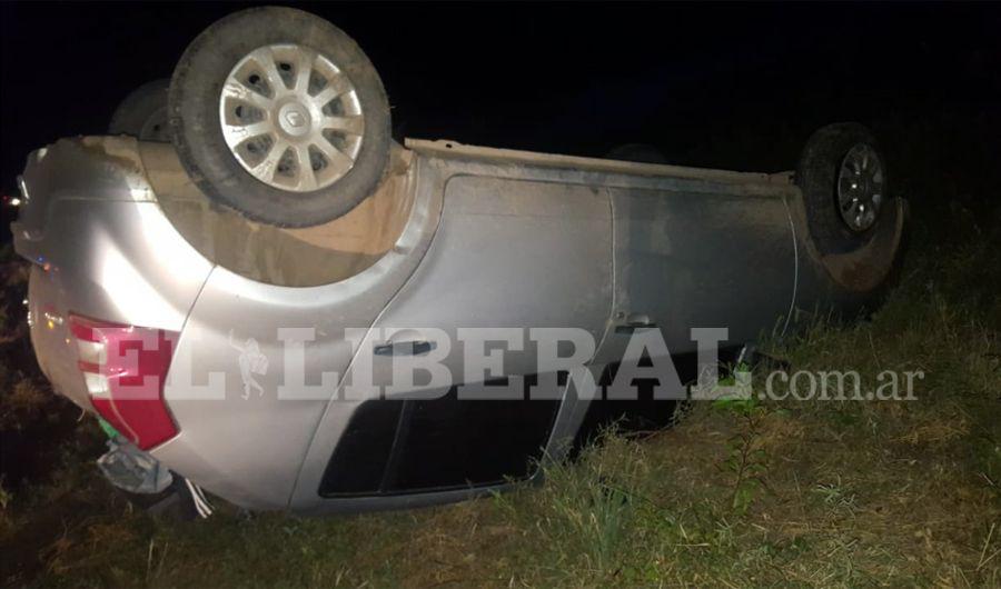 Policiacuteas protagonizaron un accidente sobre Ruta 34