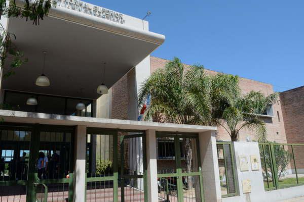 Profesora de Historia Nancy Goacutemez- Nunca le falteacute el respeto y tengo testigos