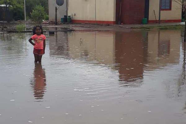 El sudeste provincial nuevamente afectado por una copiosa lluvia