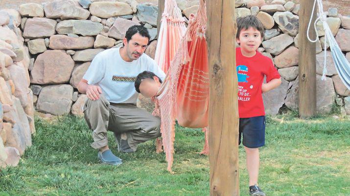 El diacutea que Florencia y Guillermo decidieron contarle la verdad a su hijo