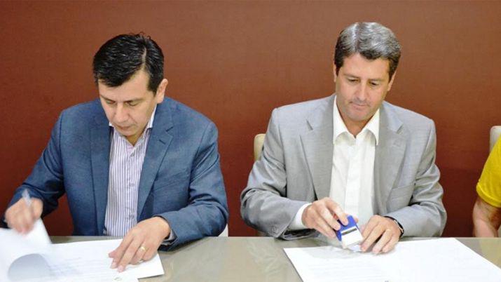 La Defensoriacutea del Pueblo firmoacute un importante convenio con la Facultad de Humanidades