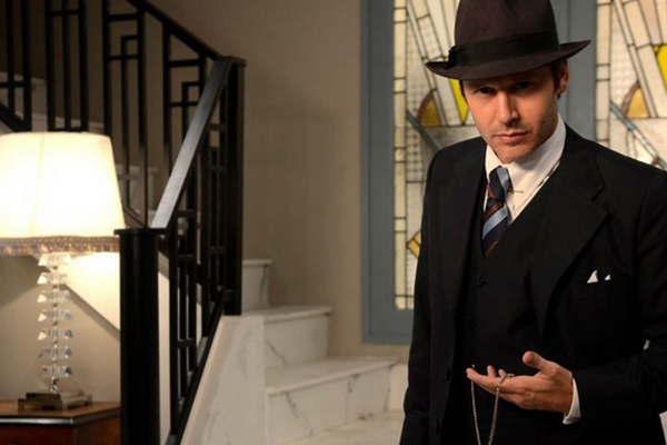 Por queacute Benjamiacuten Vicuntildea no pudo decir que no a  la oferta de Adriaacuten Suar  