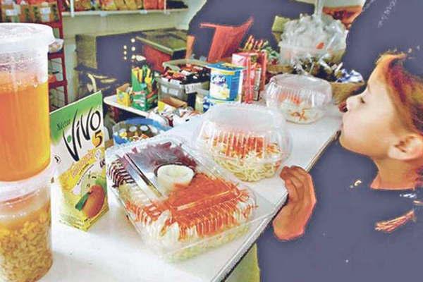 Ante denuncias de padres se incrementaraacuten las inspecciones en los quioscos de las escuelas