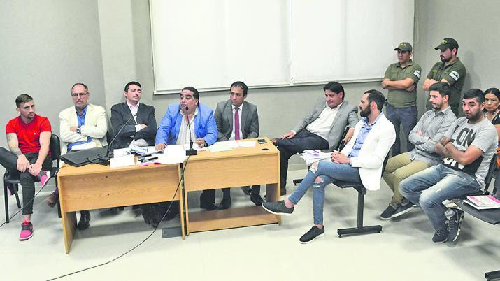 Familia Amor- imputan a dos miembros de una fraternidad en la causa Narcos VIP