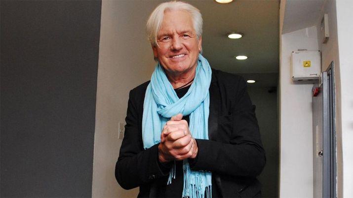 Sergio Denis sigue en estado criacutetico