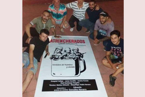 Adatise inaugura su temporada teatral con Atrincherados (iquestQuieacuten estaacute preso)