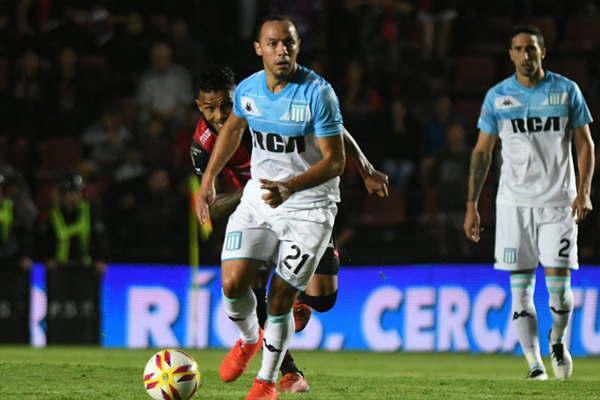Marcelo Diacuteaz en duda para recibir a Belgrano  