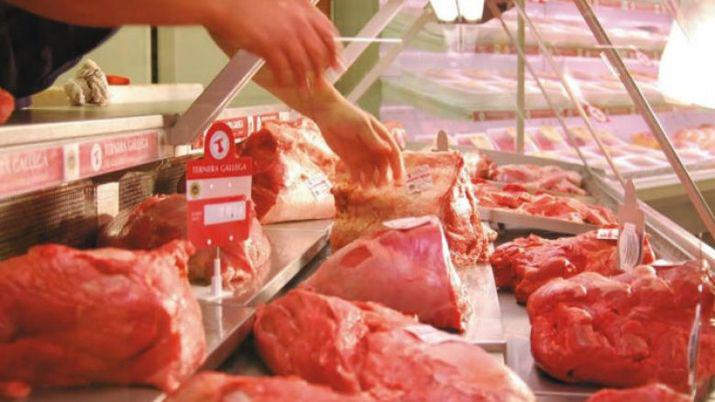 Los precios aumentaron en febrero un 38-en-porciento- en el paiacutes y 42-en-porciento- en el NOA