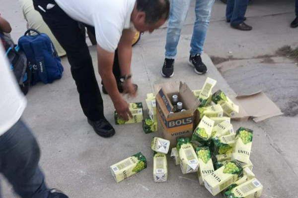 Clausuran fiestas del Uacuteltimo primer diacutea y secuestran alcohol