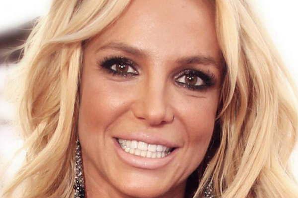 Britney Spears tendraacute show feminista 