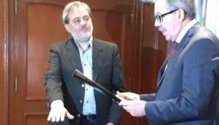 El jefe de Gabinete de Ministros Elías Miguel Surez tomó el juramento de estilo