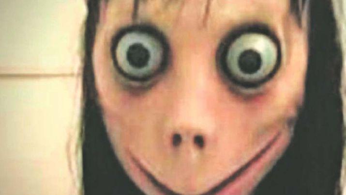 La cara de Momo comenzó a colarse en videos que a simple vista parecen ser inofensivos