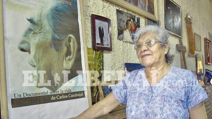 Preocupacioacuten por la salud de la madre de Peteco Carabajal