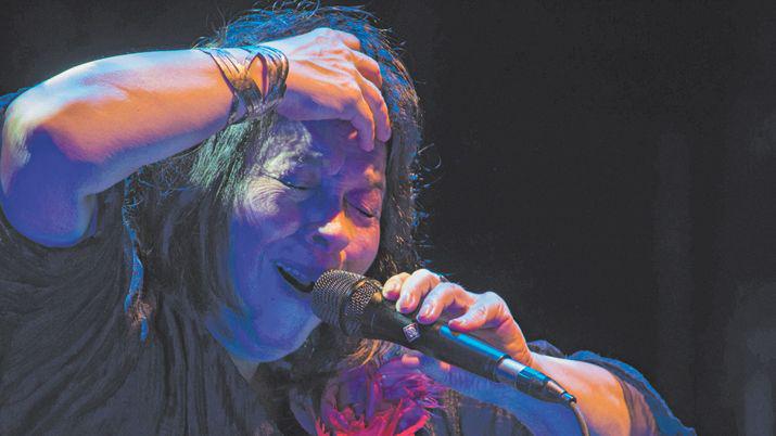 Liliana Herrero interpreta a Fito Paacuteez en Cancioacuten sobre cancioacuten