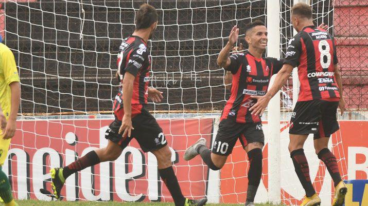 VIDEO  Patronato dio la nota y le ganoacute 2 a 0 a Defensa y Justicia