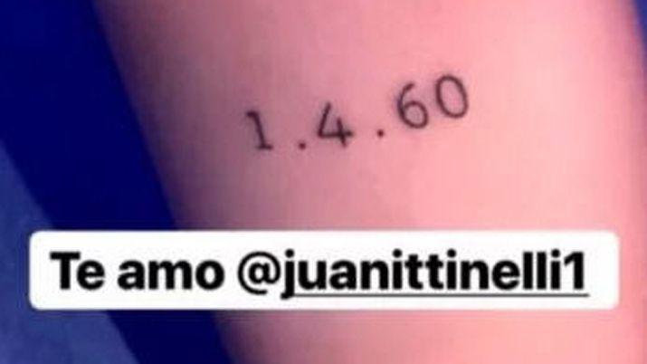 Juanita Tinelli homenajeoacute a su padre en sus primeros tatuajes