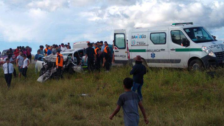 Choque frontal entre dos autos se cobroacute la vida de dos mujeres y dos hombres