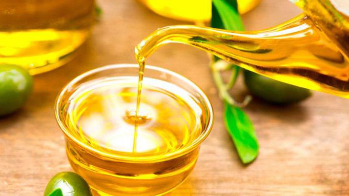 La Anmat prohibioacute la venta de tres aceites de oliva y uno de girasol