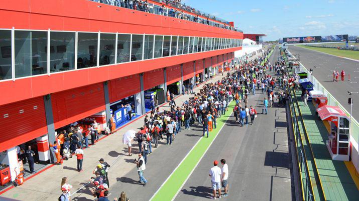 Las Termas de Riacuteo Hondo invita a vivir a pleno el Moto GP 2019