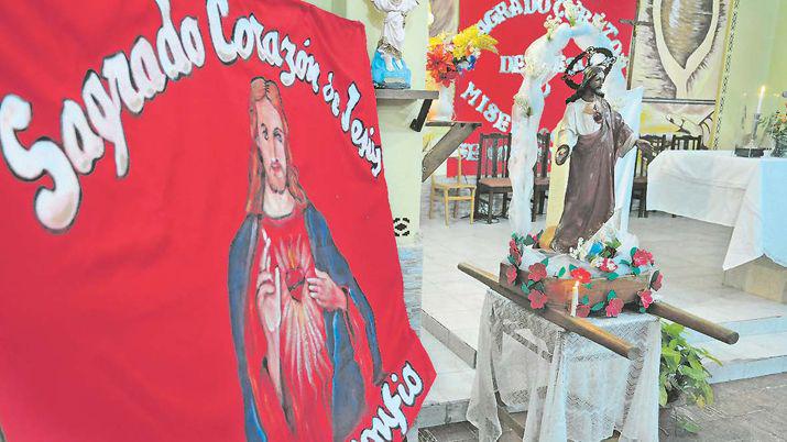 La parroquia Sagrado Corazoacuten de Jesuacutes programoacute la Semana Santa