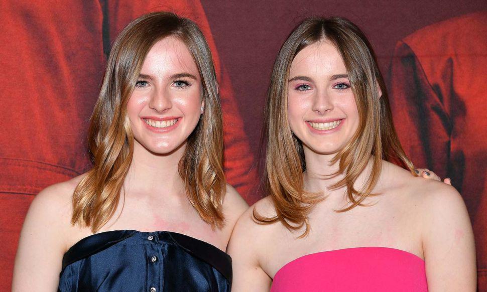 Asiacute lucen las gemelas que interpretaron a la hija de Ross y Rachel en Friends