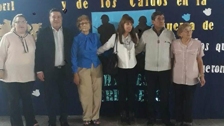 Clodomira recordoacute con un emotivo acto los 37 antildeos de la guerra de Malvinas