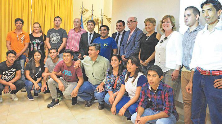 Se lanzoacute el torneo Regional de Hockey Social en el saloacuten auditorio del Polideportivo provincial
