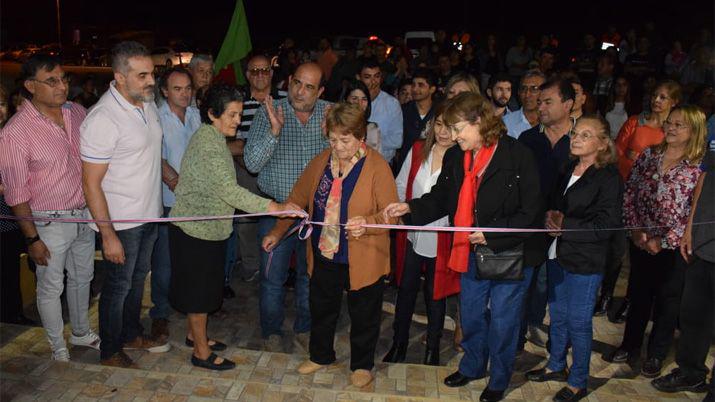 Habilitaron la remodelacioacuten de la Plazoleta Autonomiacutea Provincial