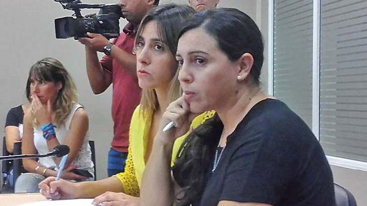 Prisioacuten para titular de ONG por estafar en  258000 a familias con viviendas sociales