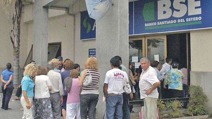 Las asignaciones universales comenzaraacuten a pagarse mantildeana