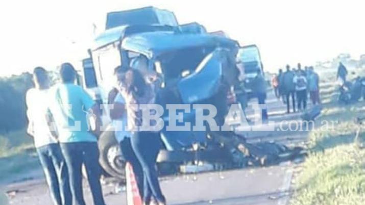 Muere jefe de familia circense en choque frontal de camiones entre Sachaacuteyoy y Otumpa