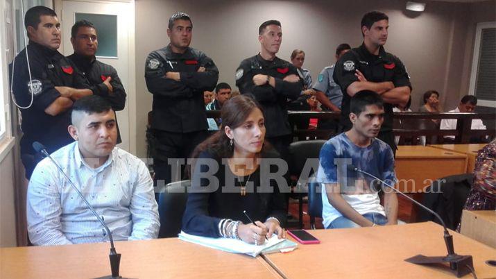 Cuquito (derecha) fue condenado a 17 años de prisión