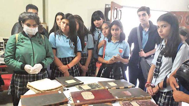 Estudiantes del Instituto San Ignacio de Loyola visitaron el Museo del Santuario Loretano