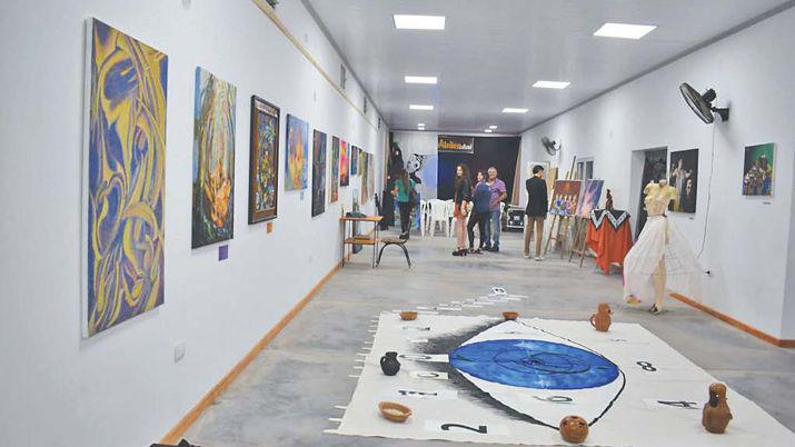 El Atelier Cultural impulsa dos carreras vinculadas con el arte