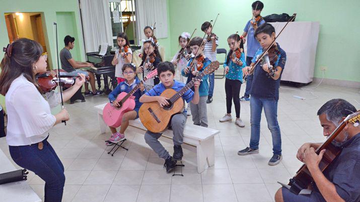 El IPA dio inicio a las clases grupales de diversos instrumentos