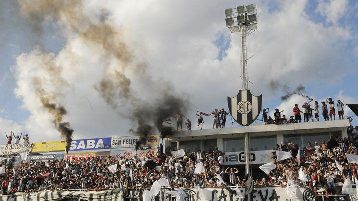 El claacutesico tuvo un marco imponente