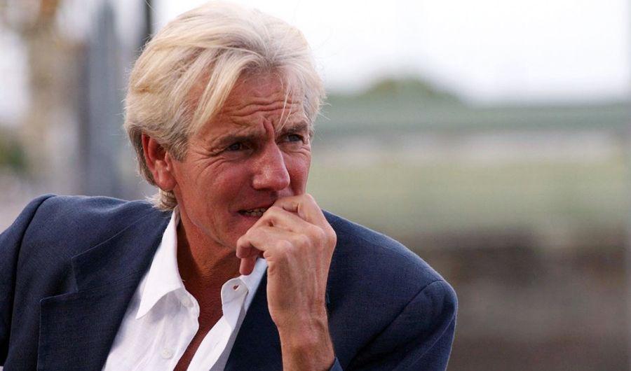 Sergio Denis en estado criacutetico tras una cirugiacutea de toacuterax y abdomen