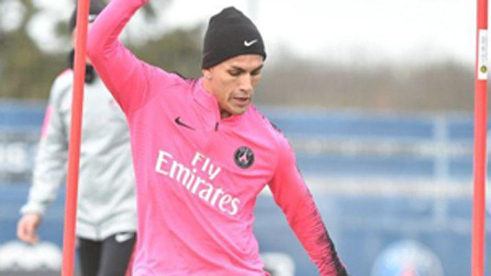 El PSG va por la gloria con Paredes y sin Aacutengel Di Mariacutea