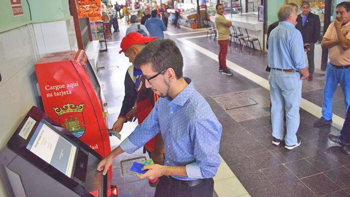 Suman dos terminales para la recarga de tarjetas de colectivo