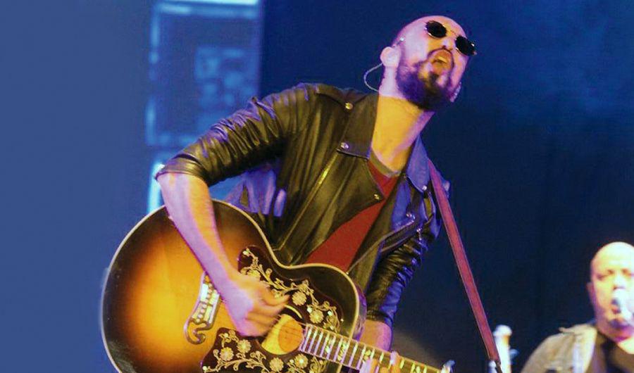 Miles de fans pudieron por fin disfrutar del espectaacuteculo que dio Abel Pintos en La Banda