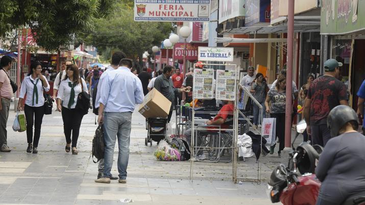 La Caacutemara de Comercio informoacute coacutemo se trabajaraacute este fin de semana santo