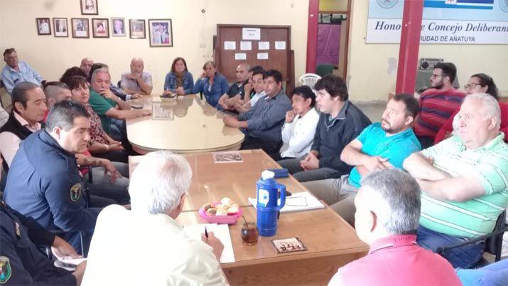 El concejo Deliberante de Antildeatuya se reuacutene por la inseguridad