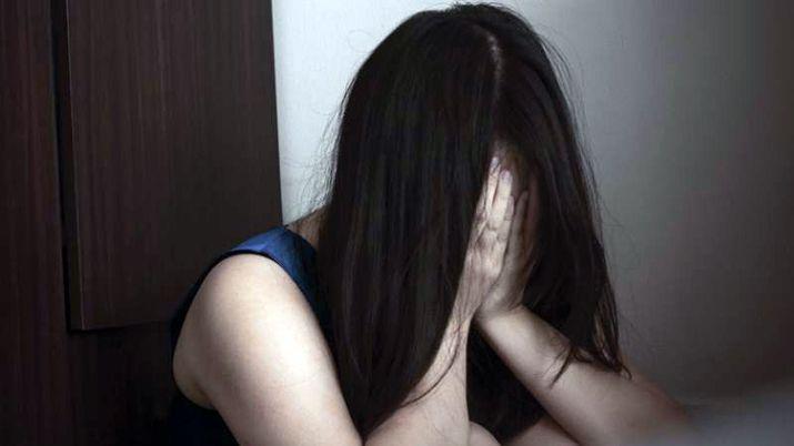 Una menor fue abusada por dos hombres a la salida del colegio