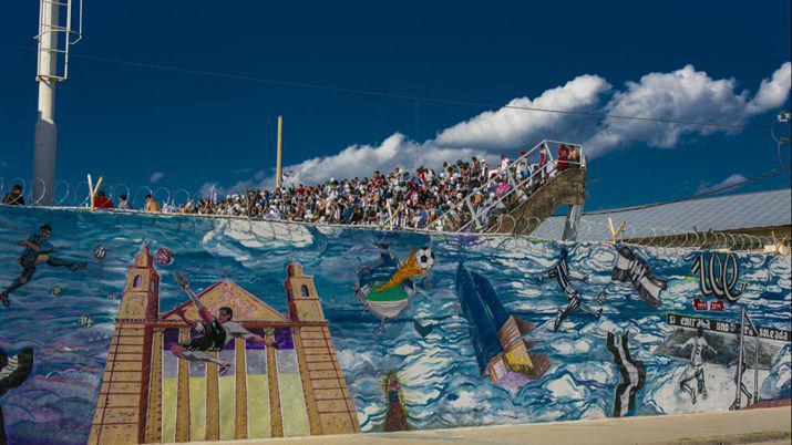 El mural que se pintó sobre calle Granadero Saavedra