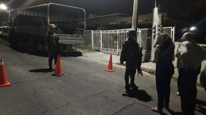 Un grupo armado entroacute a una fiesta y masacroacute a 13 personas