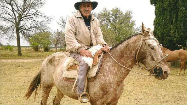 Un pueblito de Riacuteo Primero envuelto en la historia de millonaria herencia