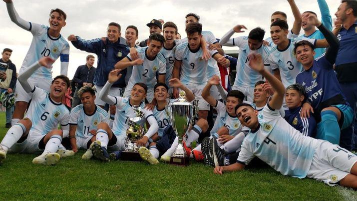 La Seleccioacuten Sub 16 de Argentina campeones del Mundialito de Montaiguacute