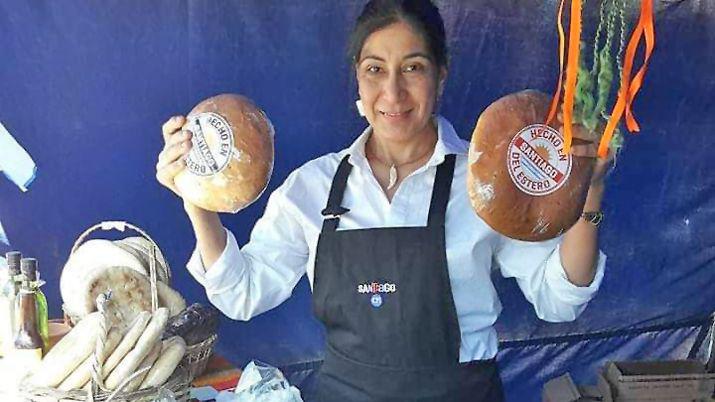 La sorprendente santiaguentildea que haraacute platos tiacutepicos de su pago en Bolivia