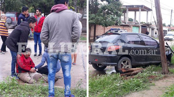 Conductor embistioacute un motociclista y se estrelloacute contra un poste